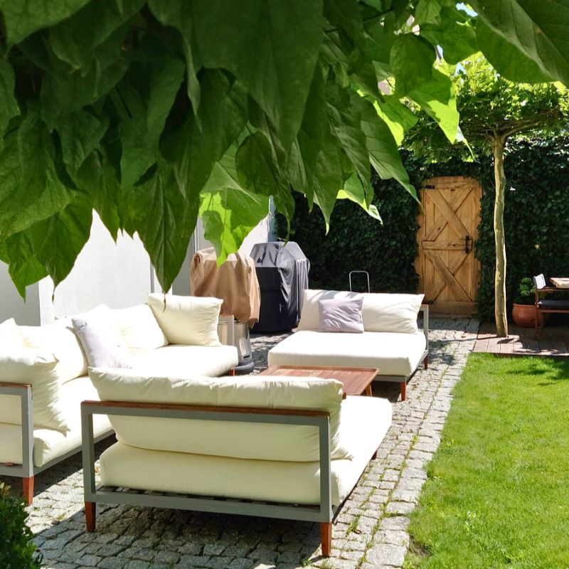 Mały ogród minimalistyczny w centrum Lublina